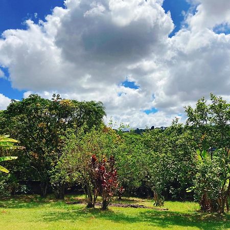 Sitio Pand'Oro Villa อาทิบายา ภายนอก รูปภาพ